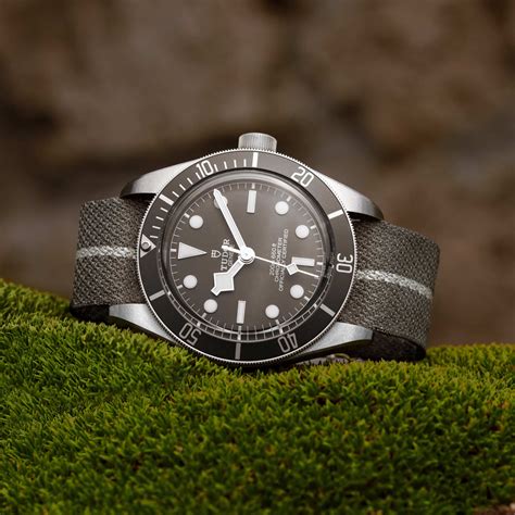 tudor black bay 98 925